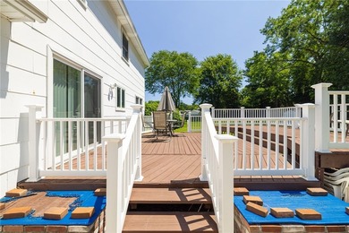 Welcome to this beautifully maintained 3-bedroom, 1.5-bath - photo 26