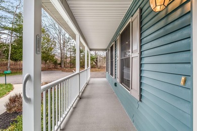 Located in the heart of Midcoast Maine and within walking - photo 6