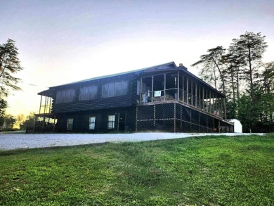 Dale Hollow Lake Home For Sale in Albany Kentucky