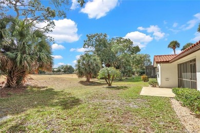 This 3 bedroom home has two full bathrooms and is very well - photo 32