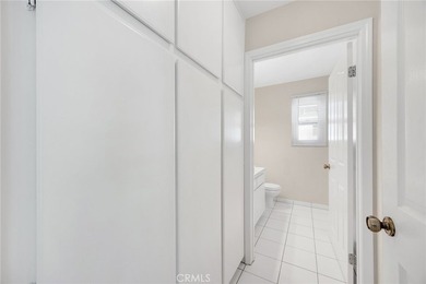 Incredible opportunity to own a beautiful 3-bedroom 3 bath - photo 5