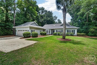 Light filled open floor plan house with beautiful wide plank - photo 3