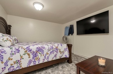 MOTIVATED SELLER! Opportunity awaits with this 3-bedroom, 2 - photo 12