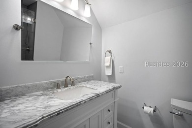 Turnkey, renovated golf cottage with short-term rental - photo 22