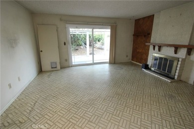 Discover the incredible potential of this spacious 4-bedroom - photo 7