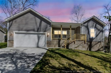 Lake Trace Home For Sale in Sanford North Carolina