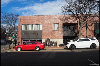 Ultra-prime 1031 exchange investment opportunity in the heart of - photo 2
