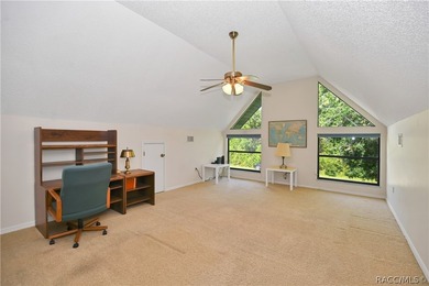 A MUST see... A rare find! This spacious charming 1986-built one - photo 11