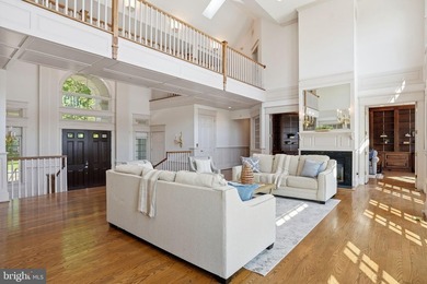A truly iconic Annapolis offering, this extraordinarily rare - photo 12
