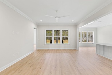 Welcome to the Colt XL, located in the Longleaf Park - photo 19