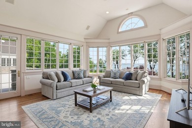 A truly iconic Annapolis offering, this extraordinarily rare - photo 20