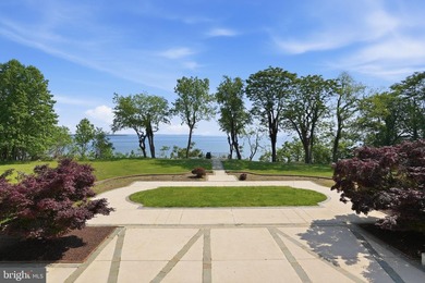 A truly iconic Annapolis offering, this extraordinarily rare - photo 49