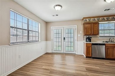 Move-in ready 3 bedroom, 1 bath home in a superb Slidell - photo 3