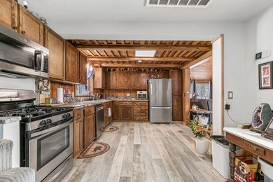 Discover the ultimate mountain lake lifestyle at this versatile - photo 14