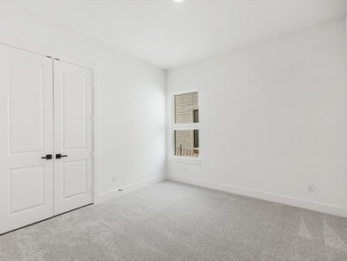 Ready Now!Live like a Queen in our popular Elizabeth Plan. Step - photo 19