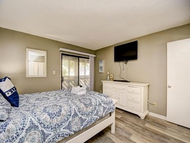 Luxury condo lifestyle at its finest, immaculate two bedroom - photo 20