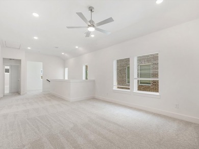Ready Now!Live like a Queen in our popular Elizabeth Plan. Step - photo 22