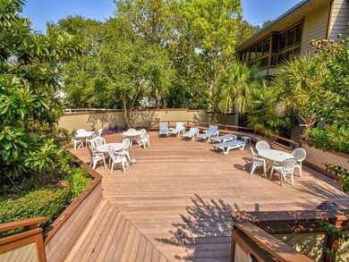 Luxury condo lifestyle at its finest, immaculate two bedroom - photo 32