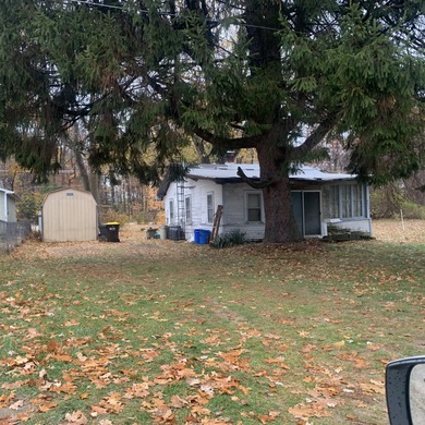 Lake Home Sale Pending in Coloma, Michigan