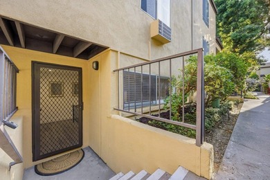 Beautifully renovated 2-bedroom, 2-bathroom home featuring a - photo 25