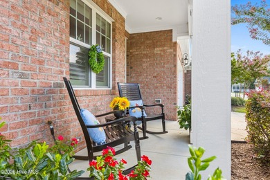 Seller is willing to contribute to the buyer's closing costs - photo 3