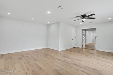Two Primary Suites! Fully Renovated... loooks and feels - photo 11