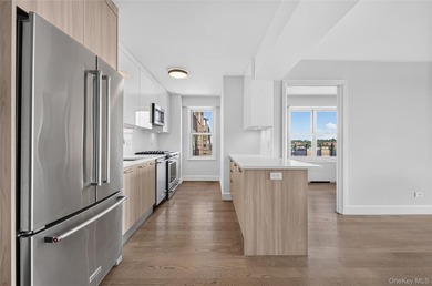 Beautifully renovated high-floor 2-bedroom, 1-bath co-op - photo 14
