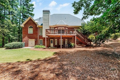 Live Large in the Heart of Oconee! This beautiful 5-bedroom - photo 5