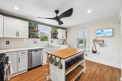 Nestled in a convenient Kenosha location, this beautifully - photo 16