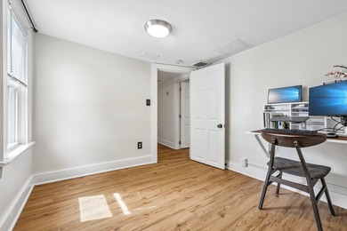 Nestled in a convenient Kenosha location, this beautifully - photo 21