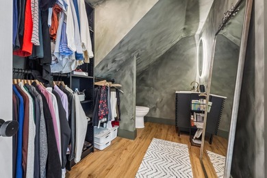 Nestled in a convenient Kenosha location, this beautifully - photo 22