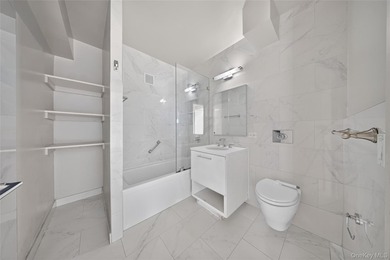 Beautifully renovated high-floor 2-bedroom, 1-bath co-op - photo 25