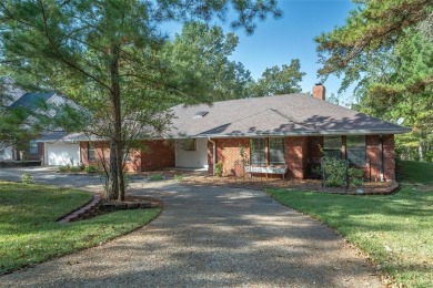 Lake Home For Sale in Holly Lake Ranch, Texas