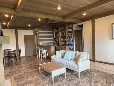 Experience Kentucky Lake waterfront living at its finest. Enjoy - photo 22