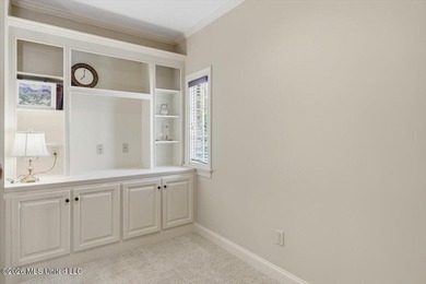 Welcome to this beautiful French Acadian home in the prestigious - photo 24
