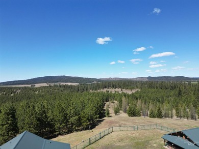 A Private Paradise on 80 Acres Just 18 miles from the heart of - photo 37