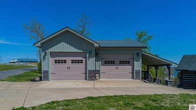 Experience Kentucky Lake waterfront living at its finest. Enjoy - photo 38