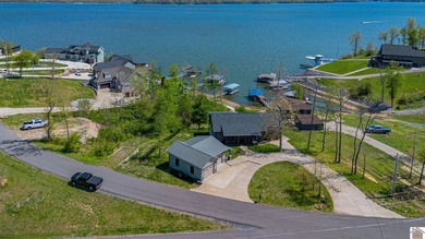 Experience Kentucky Lake waterfront living at its finest. Enjoy - photo 45