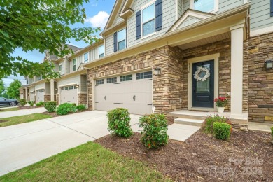 Lake Townhome/Townhouse For Sale in Mooresville, North Carolina