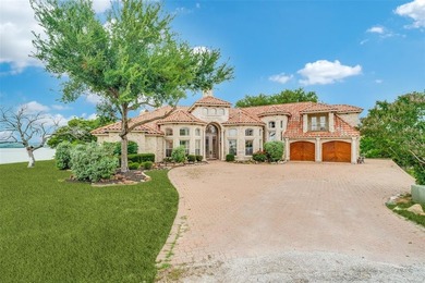Walk into panoramic views of Lake Whitney, known as one of - photo 1