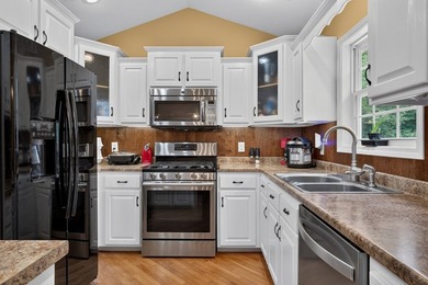 Nestled in the desirable Lake Tansi community, this beautifully - photo 23