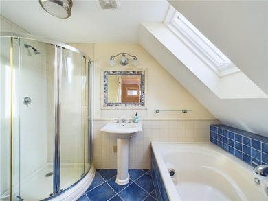 Welcome to 1087 Lakeside Drive - an exceptional retreat offering - photo 28