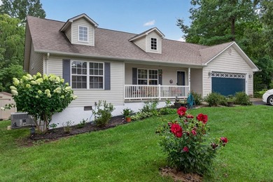 Nestled in the desirable Lake Tansi community, this beautifully - photo 39
