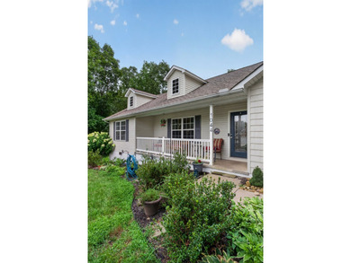 Nestled in the desirable Lake Tansi community, this beautifully - photo 41