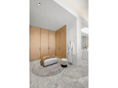 Perched high above Manhattan, Residence 78AB at 432 Park Avenue - photo 9