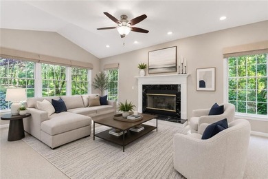 Beautifully maintained one owner home in Prides Crossing. This - photo 12