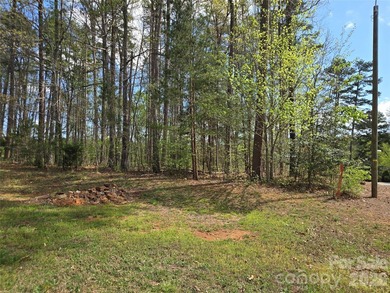 This vacant waterfront lot is located in the desirable Aberdeen - photo 16