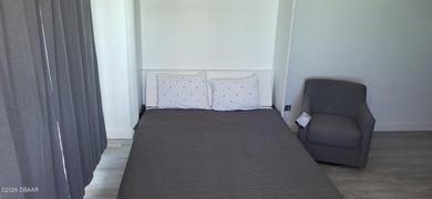 Newly Remodeled Oceanfront Condo This direct oceanfront - photo 19