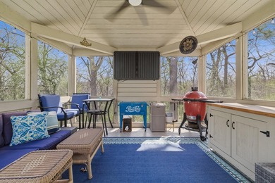 You've found it: Oak Bluffs offers a stunning setting just - photo 22