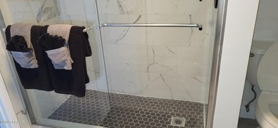 Newly Remodeled Oceanfront Condo This direct oceanfront - photo 29